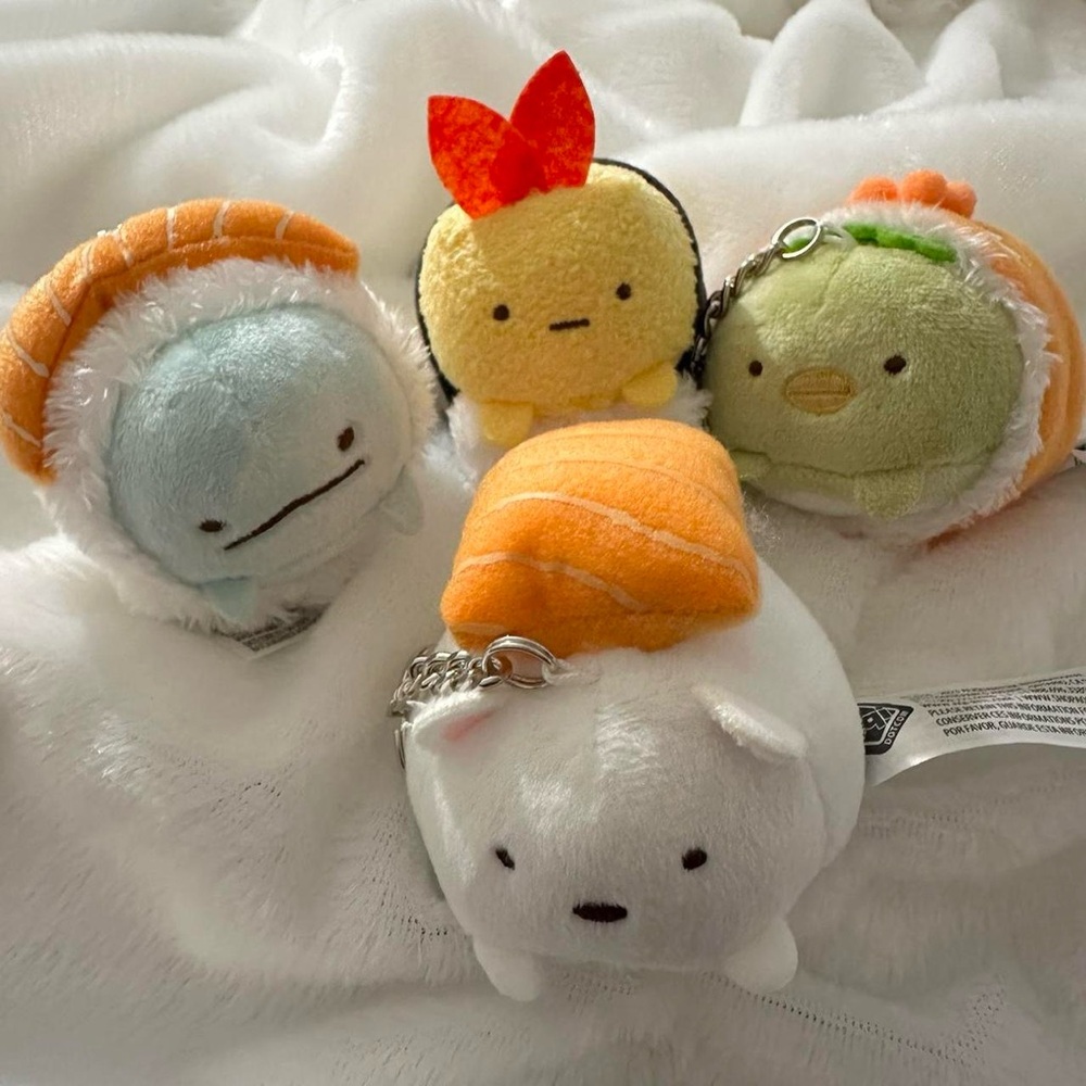 Sumikko gurashi blind boxes (full set!)